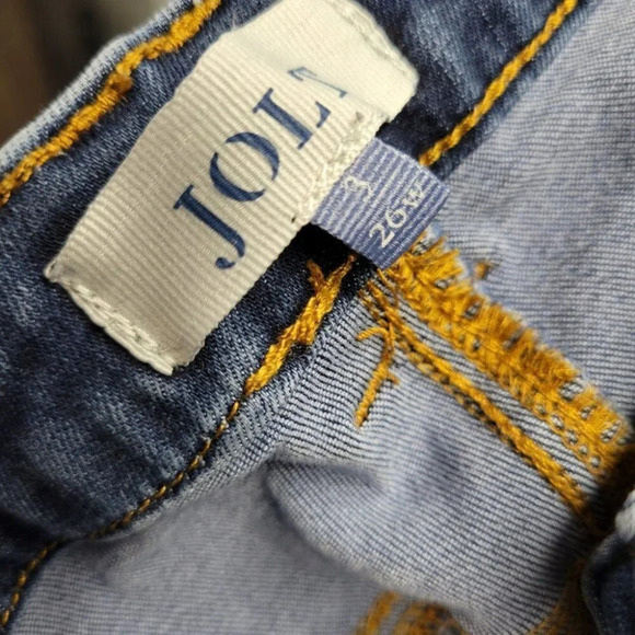 JOLT Distressed Jeans - Picture 5 of 5